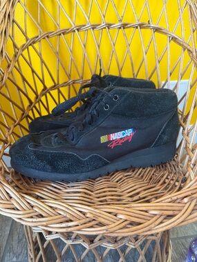 VinyFast lane Racing Shoes (Nascar) size  6 men 8 women’s goodyear soles